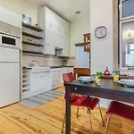 Correeiros Downtown - Historic Apartman