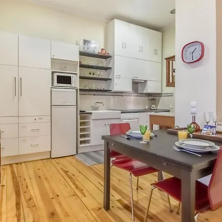 Correeiros Downtown - Historic Lisbon Apartment *